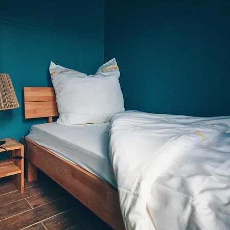 Hotel Happy End Munich